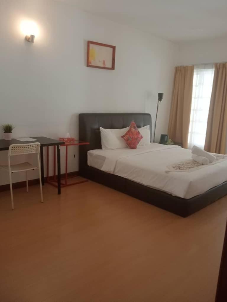 5 Twenty @ Ampang Hilir Hotel Kuala Lumpur Bagian luar foto